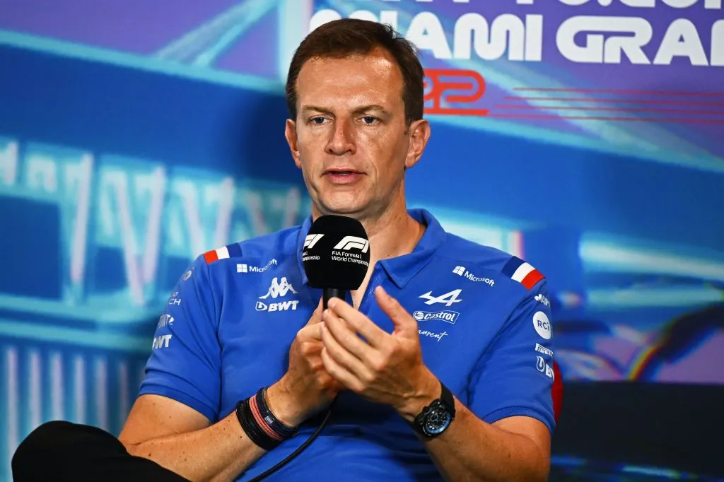  Rossi: Tení­amos una lista de 14, ahora quedan 6