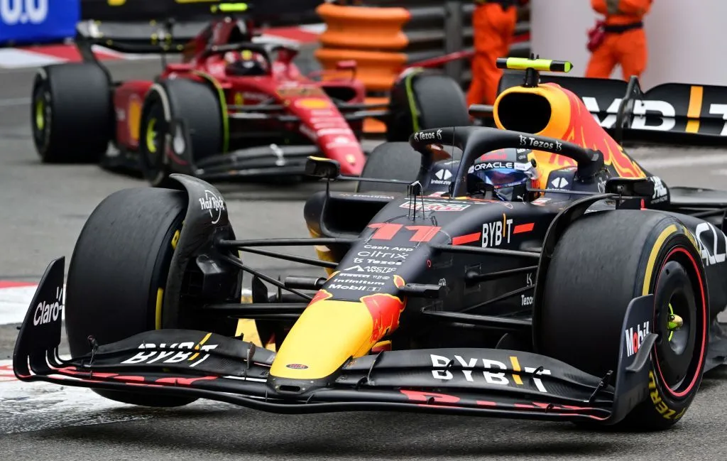  De la Rosa sale en defensa de Sergio Pí©rez